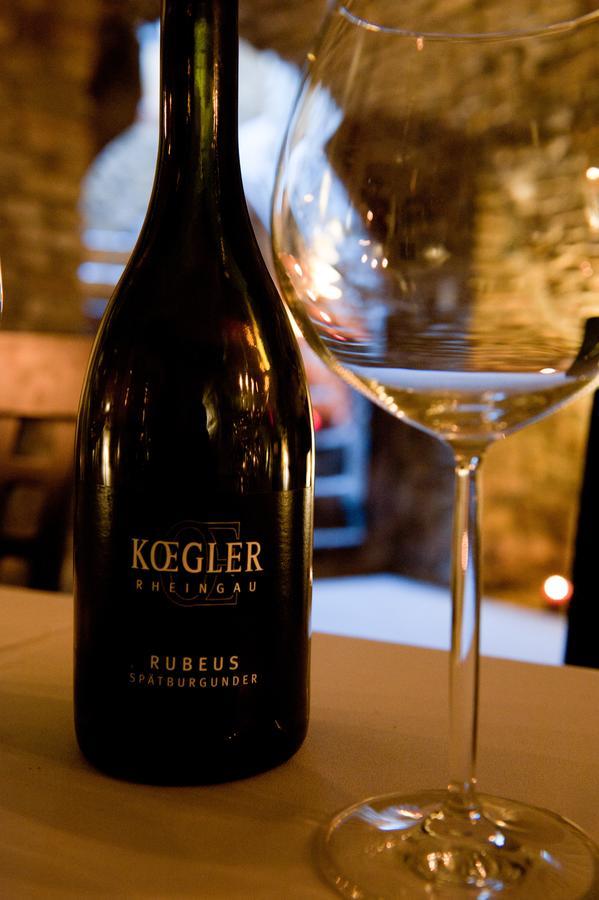 Weinhotel Koegler Эльтвилле Экстерьер фото